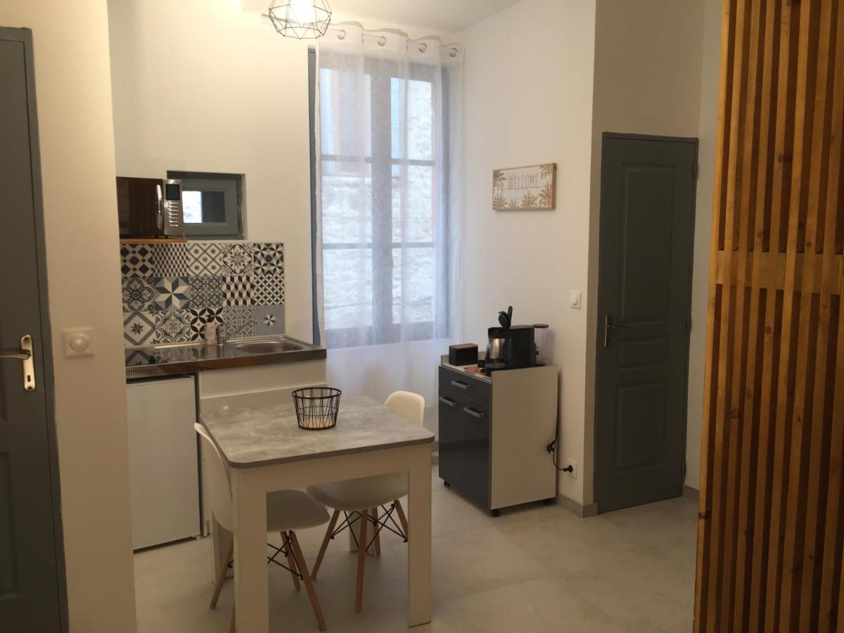 Studio Climatise, La Cloison آرْلْ المظهر الخارجي الصورة